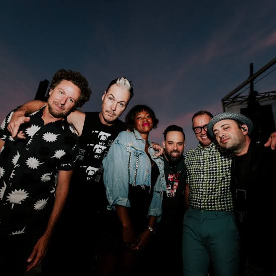 Fitz and The Tantrums photo 3