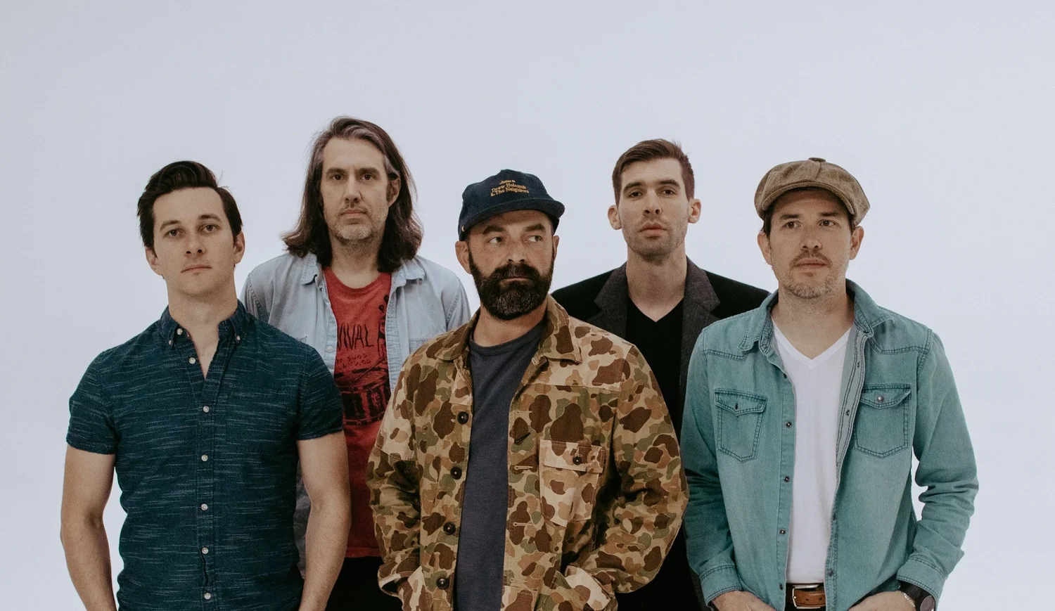 Drew Holcomb & The Neighbors