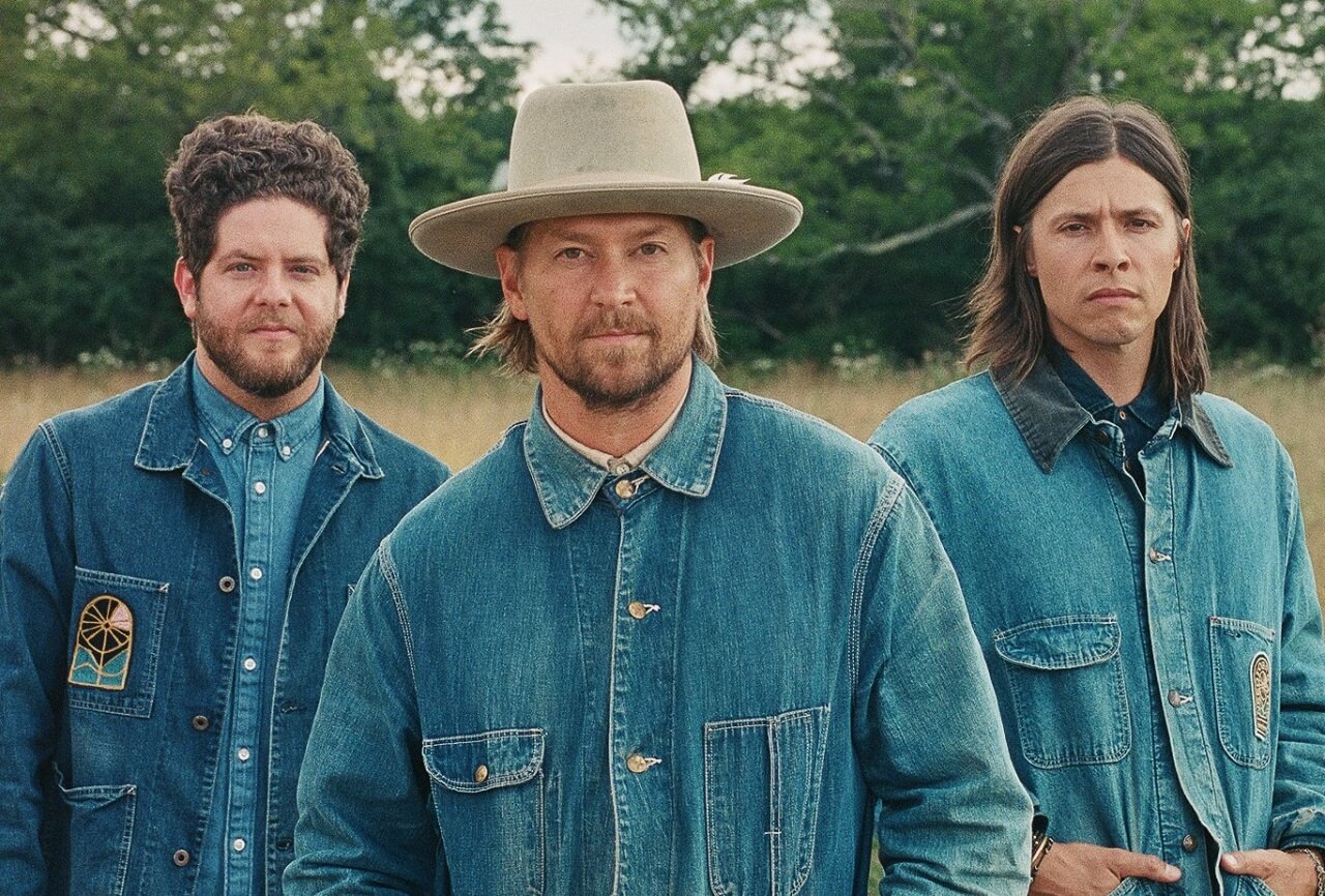 NEEDTOBREATHE photo 2