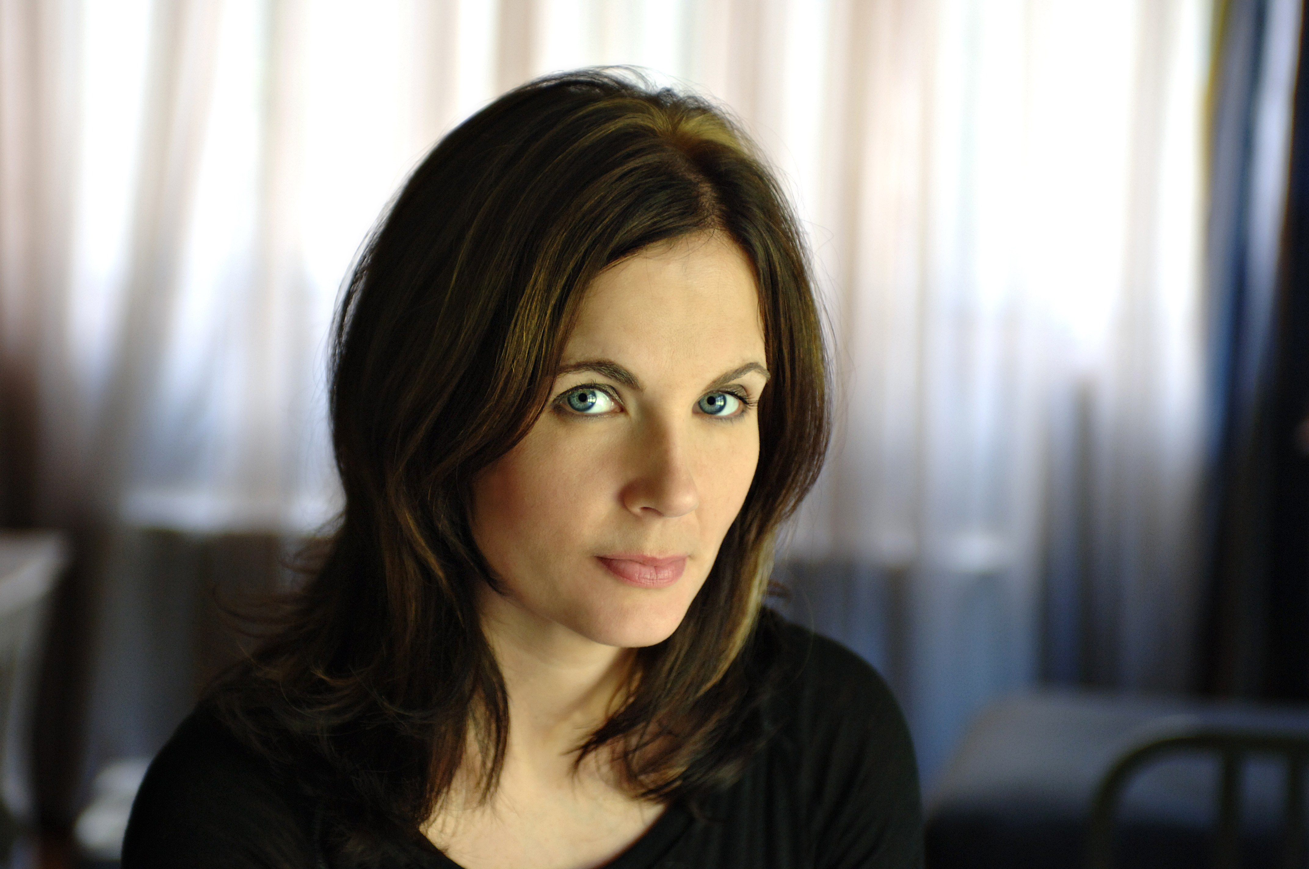 Lori McKenna photo 1